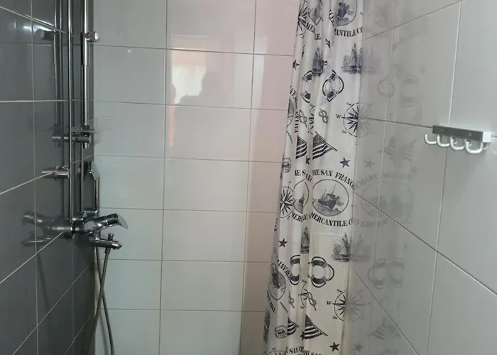 Ilmastoitu Yksioe Ja Keittioe 2 Km Keskustaan 아파트 Jyväskylä